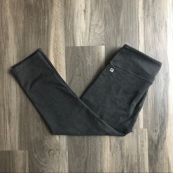 BOGO Dark Grey Fabletics Capri Leggings - Picture 3 of 3